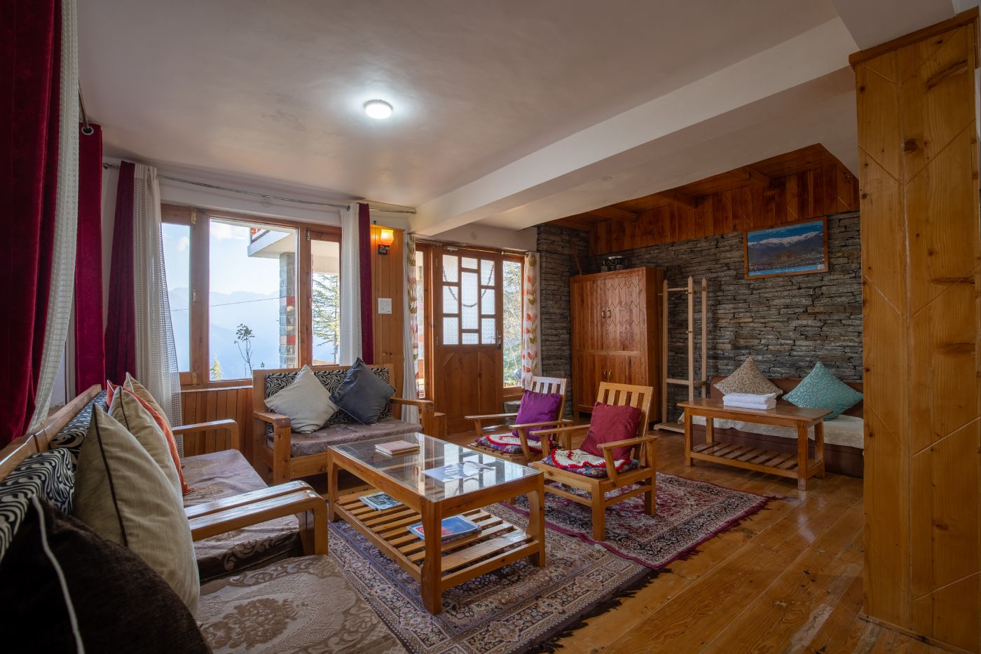 images/room/family-suite-with-garden5.jpg